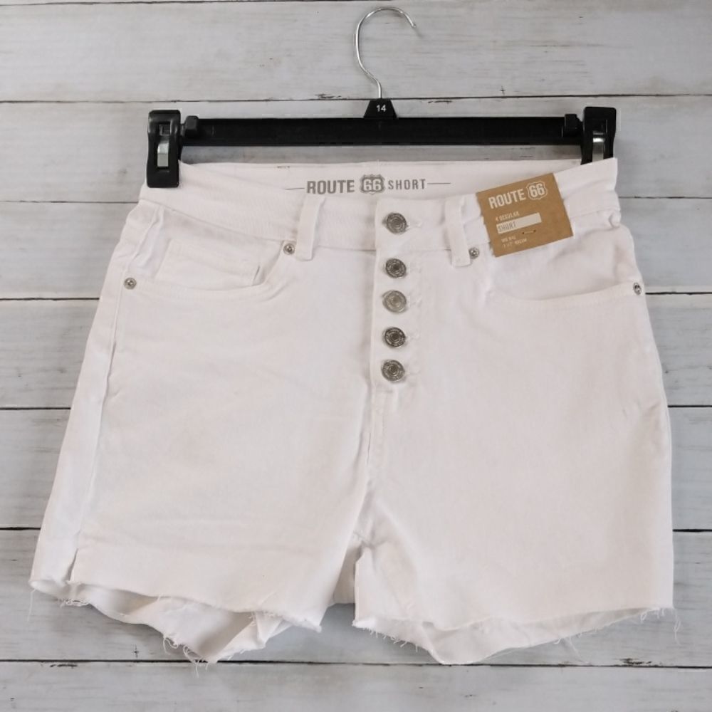 Women's Mid-Rise White Denim Shorts Size 4